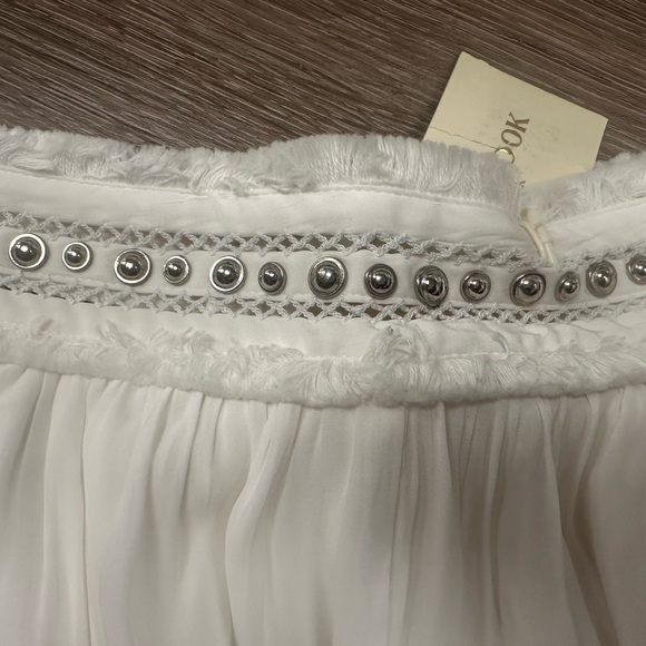 Ramy Brook NWT white mini skirt with silver studs size 10 - Picture 3 of 7